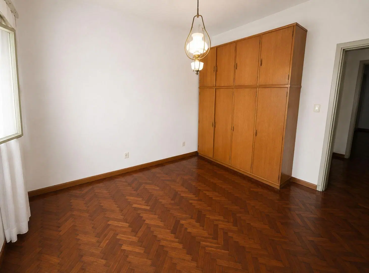CASA 2 DORMITORIOS EN VENTA CON PARQUE EN LANUS 4