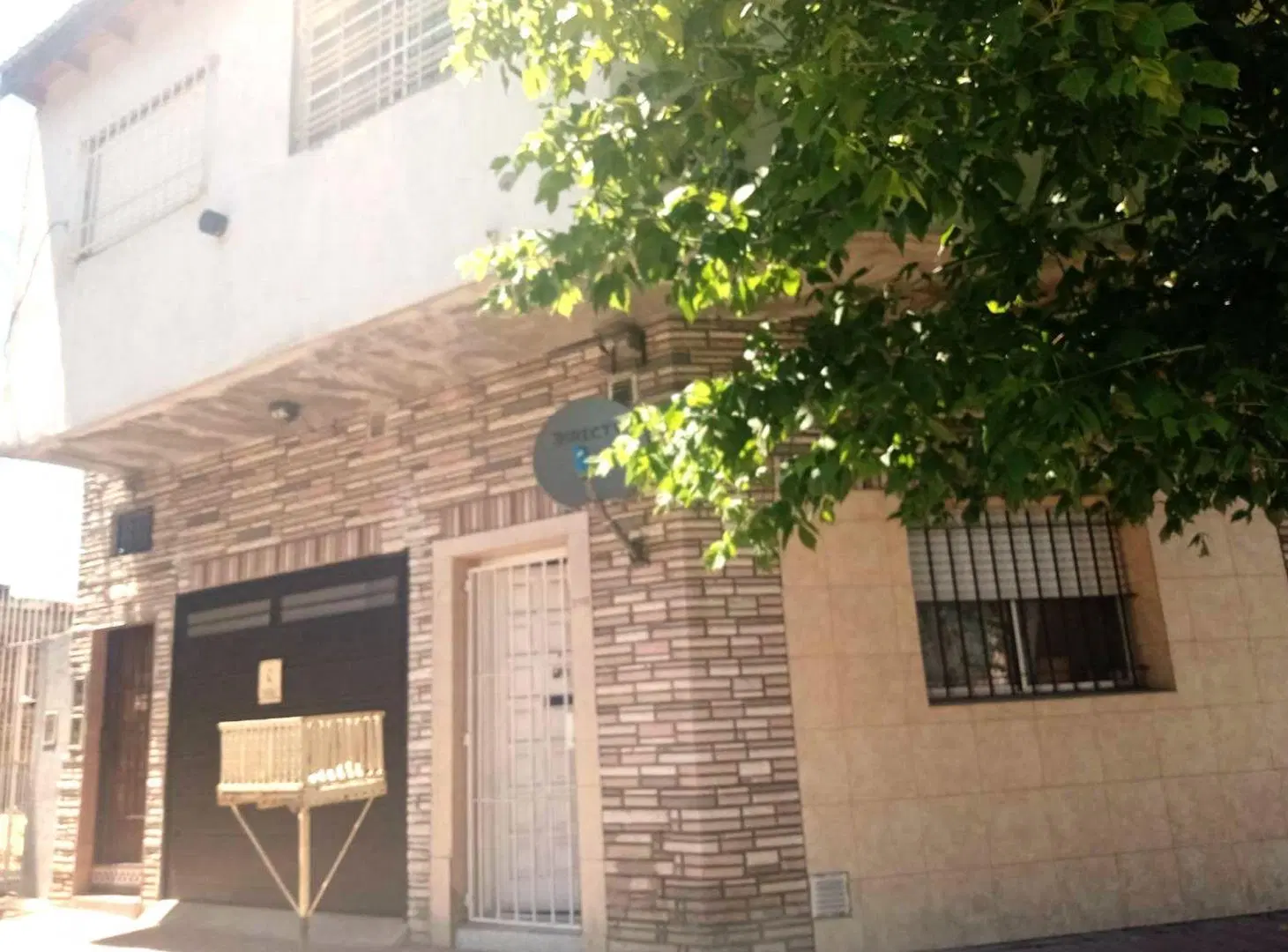 VENTA PH CASA 3 AMBIENTES CON COCHERA QUILMES 4