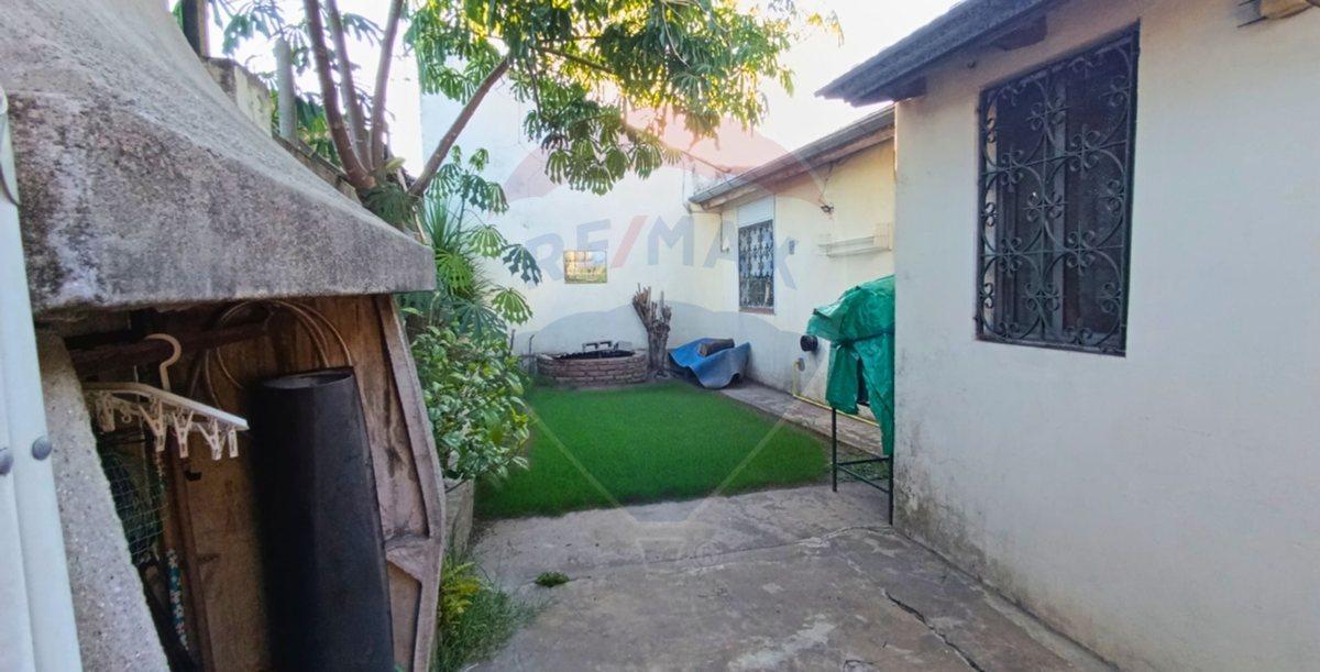 VENTA CASA 4 AMBIENTES PATIO COCHERA QUILMES OESTE