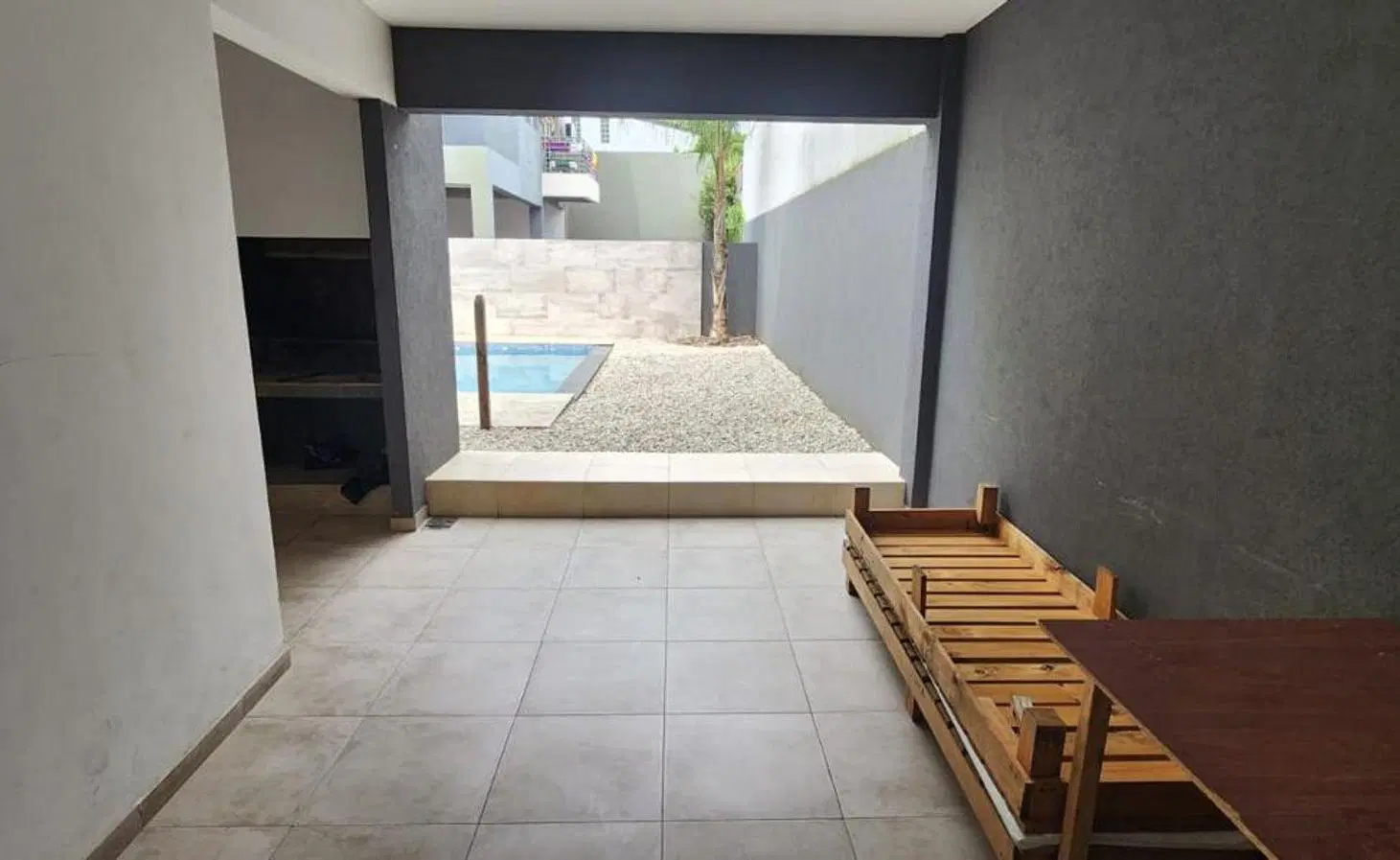 VENTA DEPTO 2 AMB TOILETTE BALCON ESTRENAR BERNAL 4