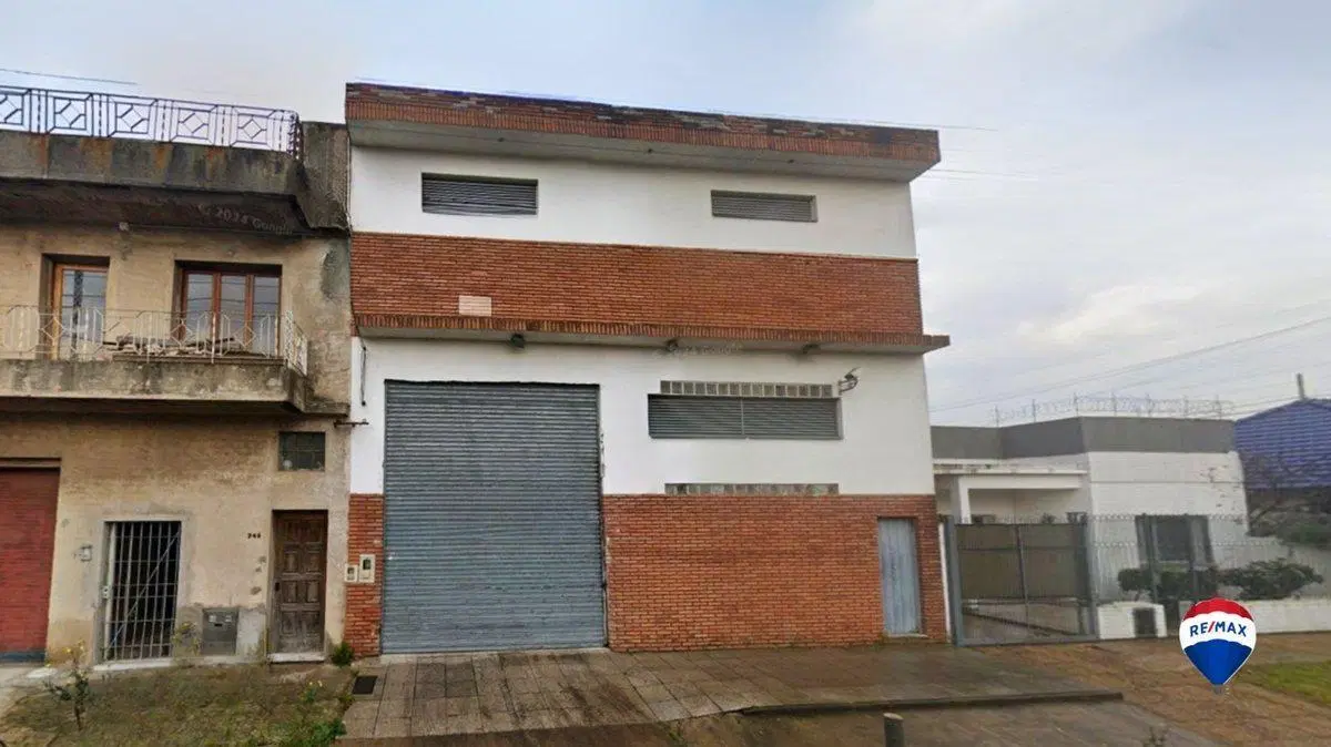 ALQUILER DE DEPÓSITO EN QUILMES OESTE 5