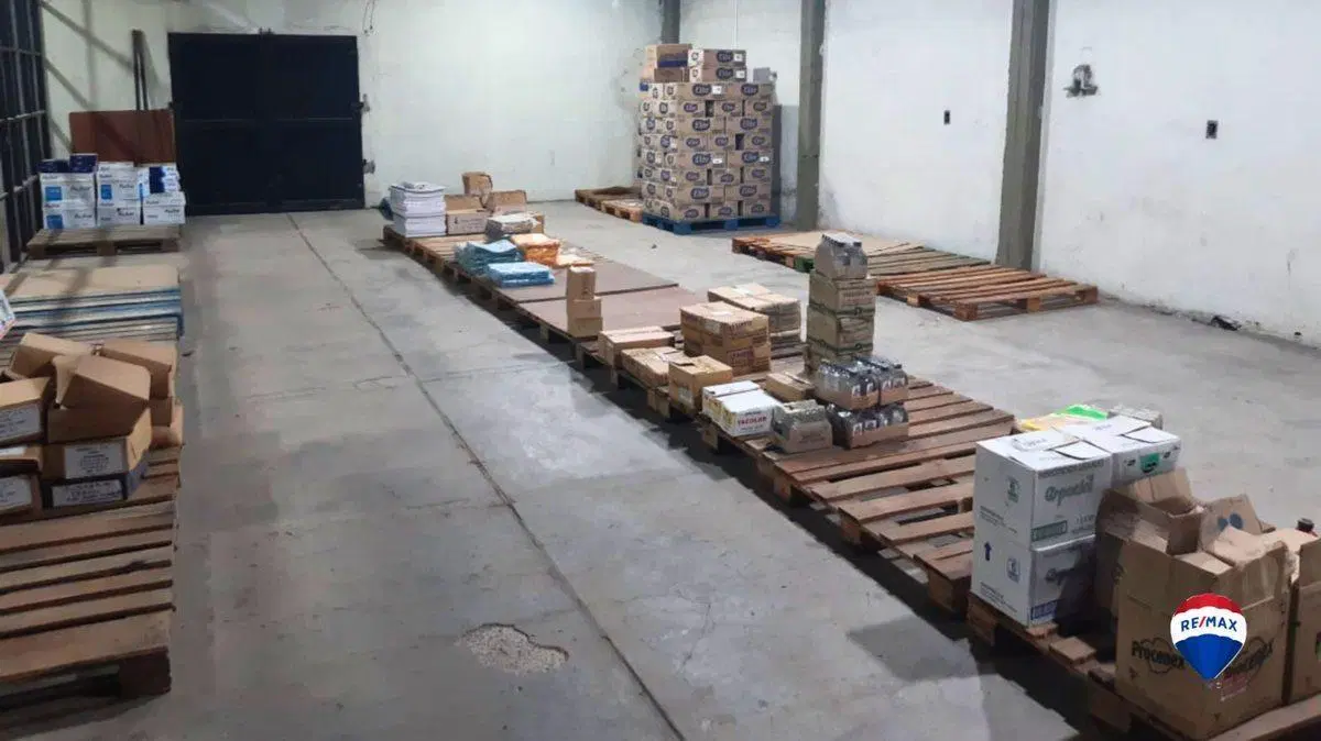 ALQUILER DE DEPÓSITO EN QUILMES OESTE 4