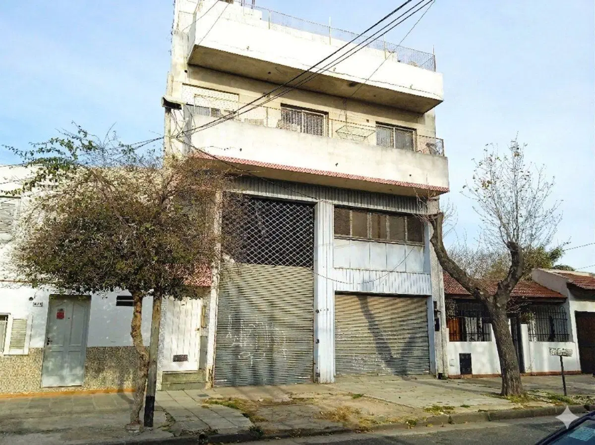 VENTA DEPARTAMENTOS EN BLOCK C/DEPOSITO AVELLANEDA 5