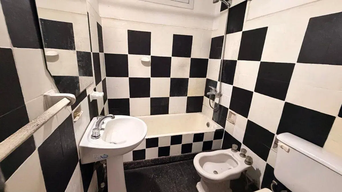 VENTA CASA TIPO PH 3 AMBIENTES, BERNAL. 5