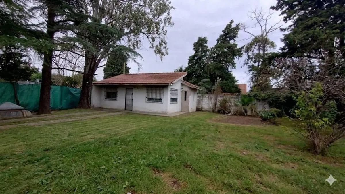 Venta Casa Quinta sobre un lote de 753 M2 Bosques 3
