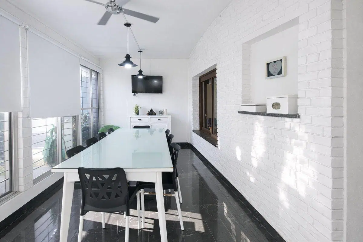 VENTA CASA 6 AMBIENTES JARDIN COCHERA  QUILMES 5