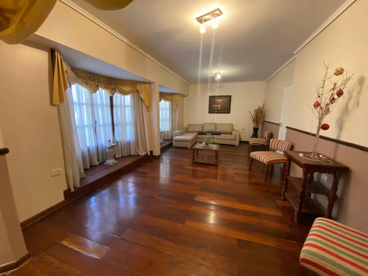 VENTA CASA 4 AMBIENTES COCHERA Y JARDIN QUILMES 4