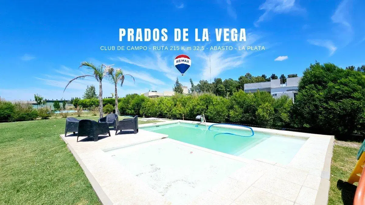 PRADOS DE LA VEGA  - VENTA CASA con Pileta 5