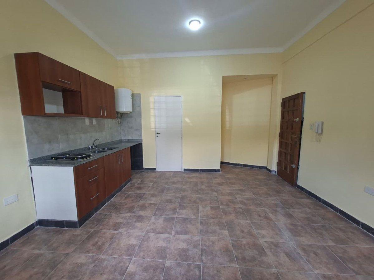 VENTA EN BLOCK LOTE CON 3 CASAS, WILDE CENTRO