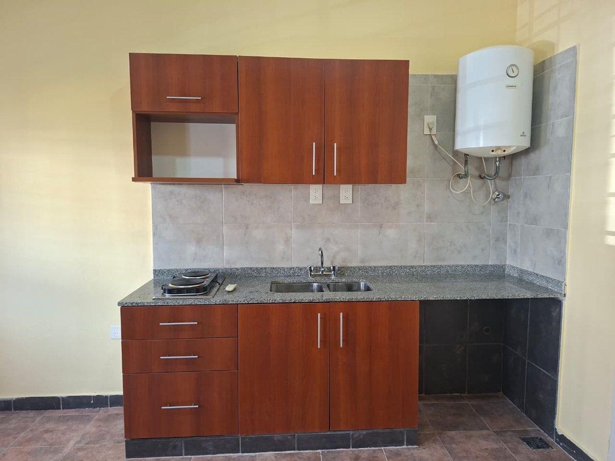 Foto de VENTA EN BLOCK LOTE CON 3 CASAS, WILDE CENTRO, imagen 1