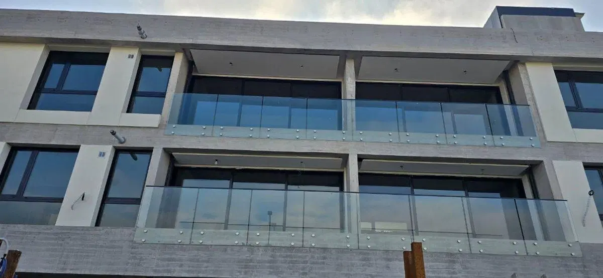VENTA DPTO 3 AMB CON  COCHERA PARQUE LINEAL 5
