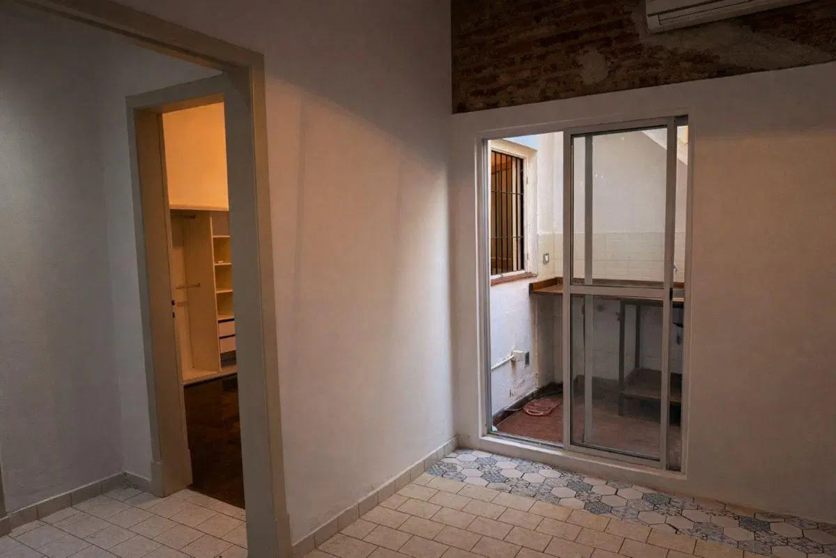 VENTA PH  INDEPENDIENTE 3 AMB CON TERRAZA BERNAL 2