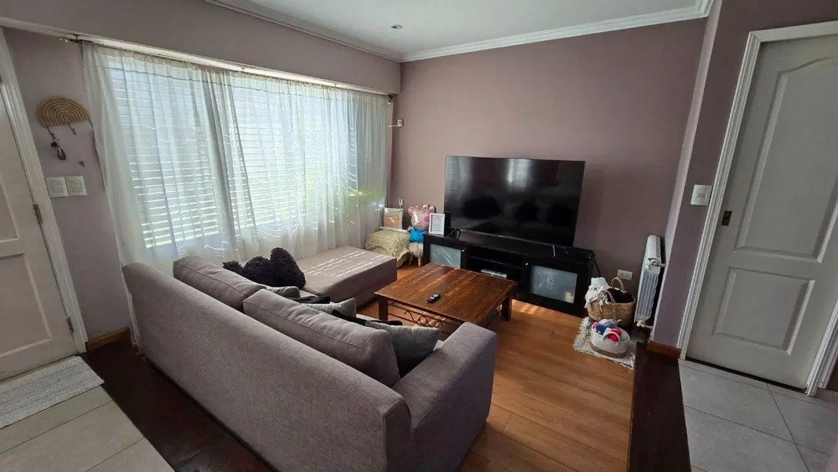 VENTA CASA 4 AMB CON COCHERA, JARDIN Y PILETA 5