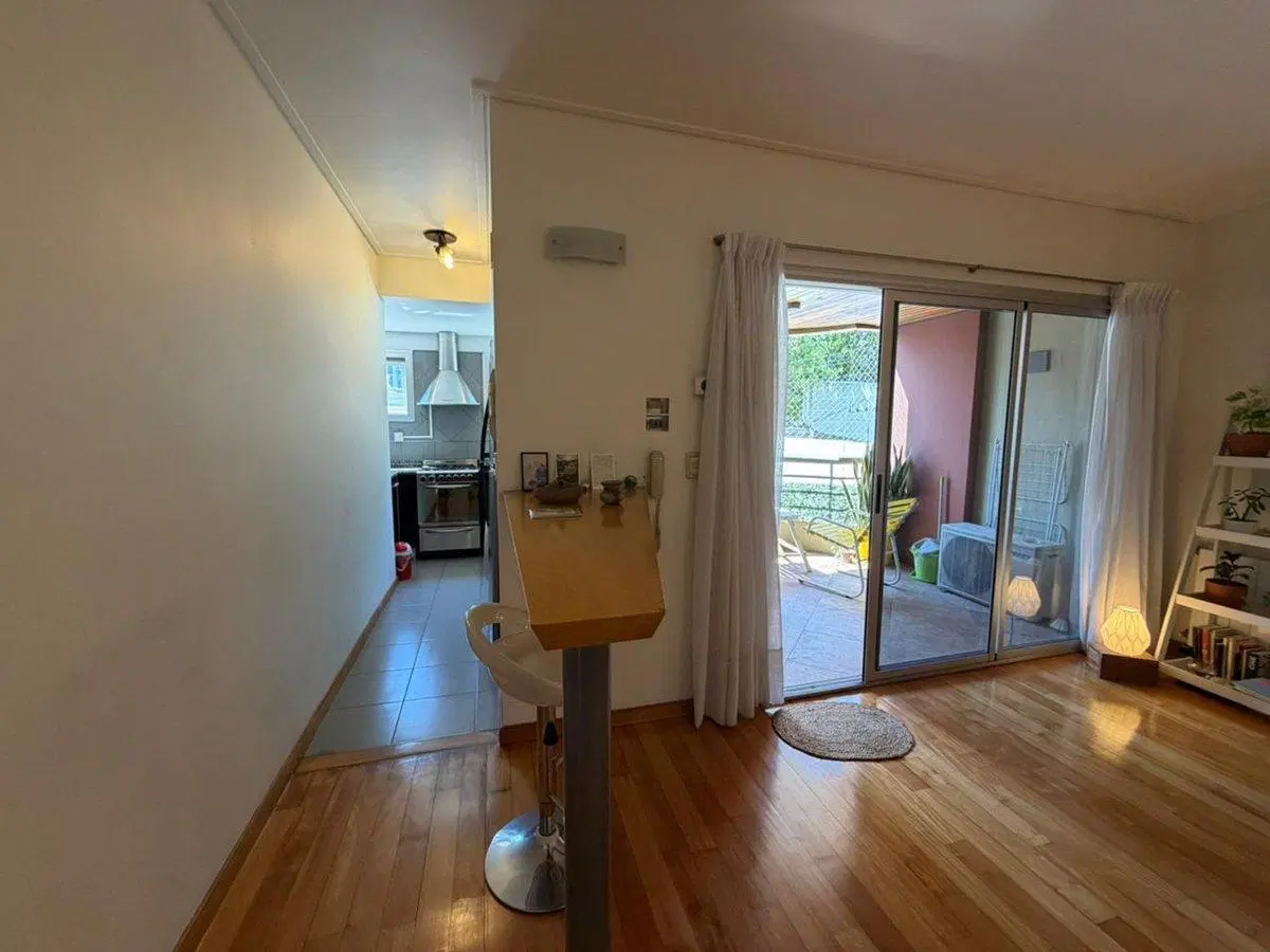 VENTA DEPARTAMENTO 2 AMBIENTES CON COCHERA 3