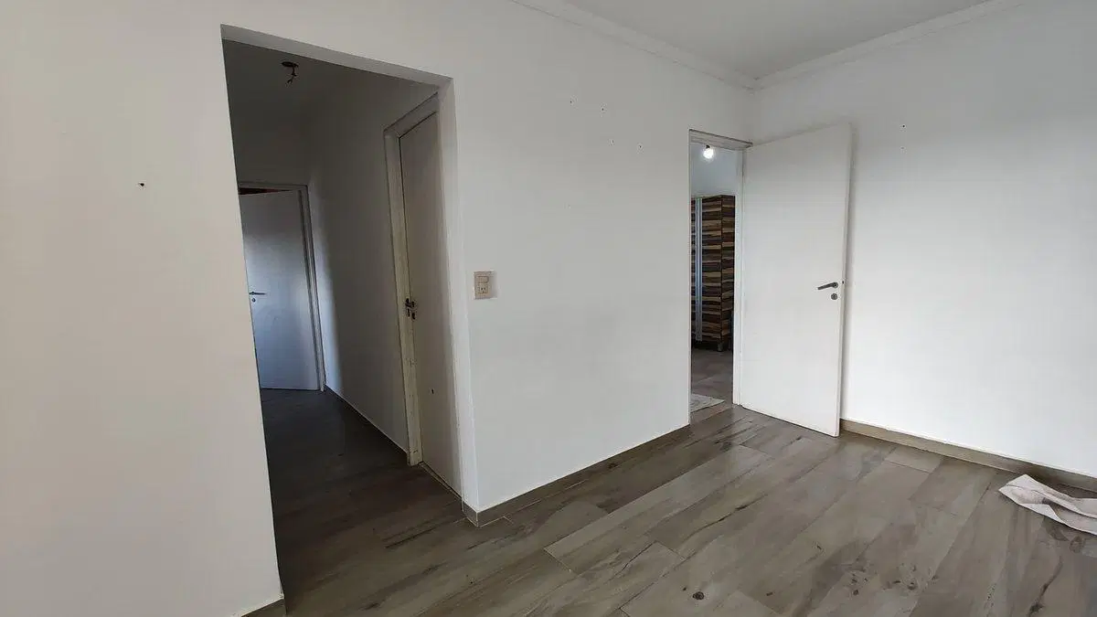 ALQUILER DPTO 3 AMBIENTES CON BALCÓN - SARANDI 5