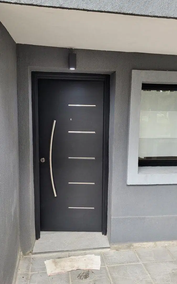 CASA 4 AMBIENTES CON COCHERA EN QUILMES EN VENTA 4
