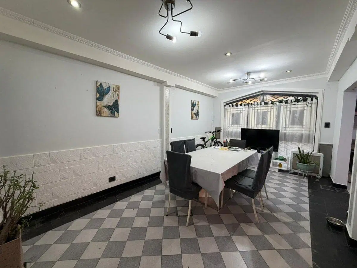 VENTA PH TIPO CASA 5 AMBIENTES, SARANDI 2