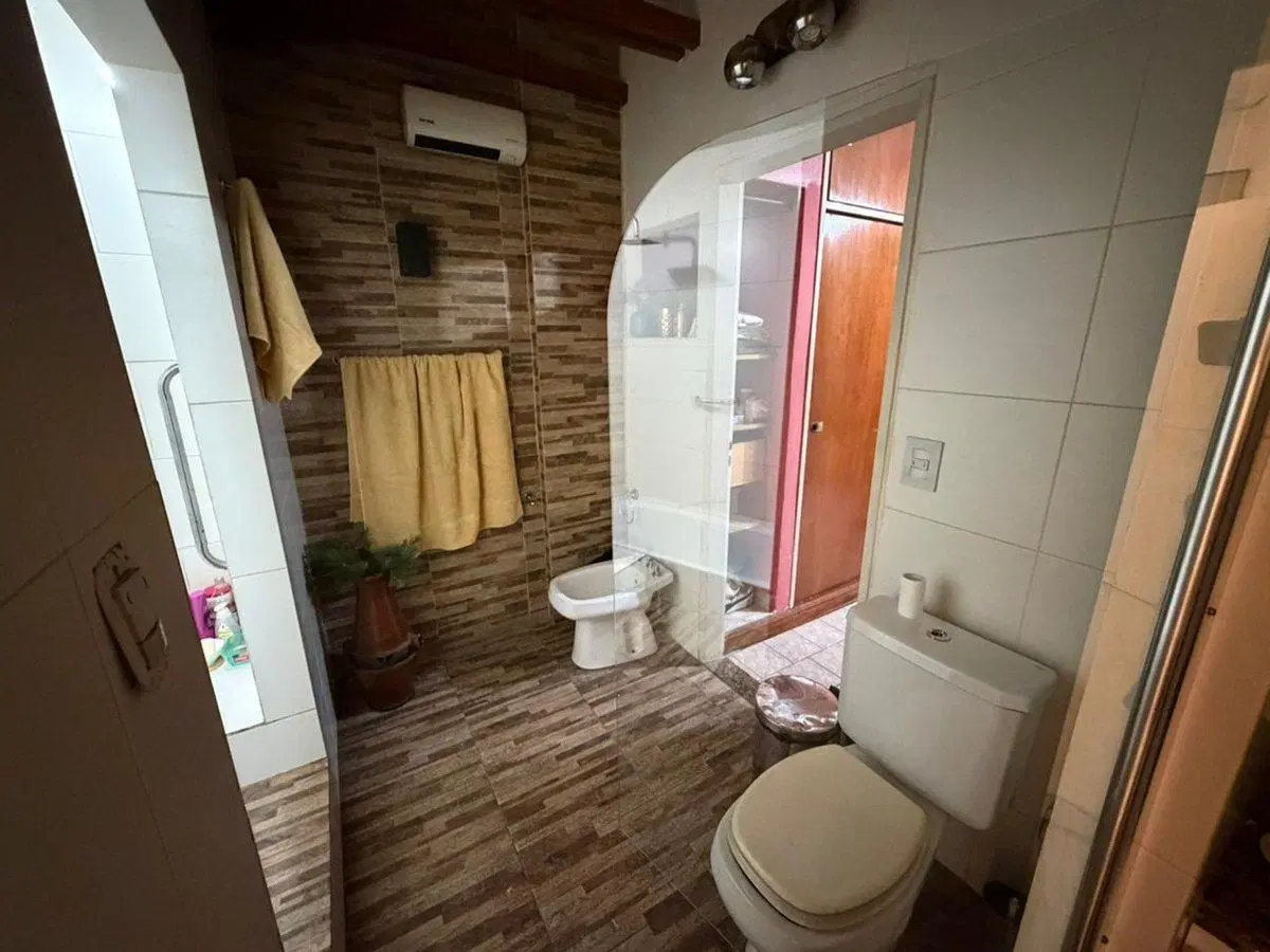 VENTA PH TIPO CASA 5 AMBIENTES, SARANDI 4