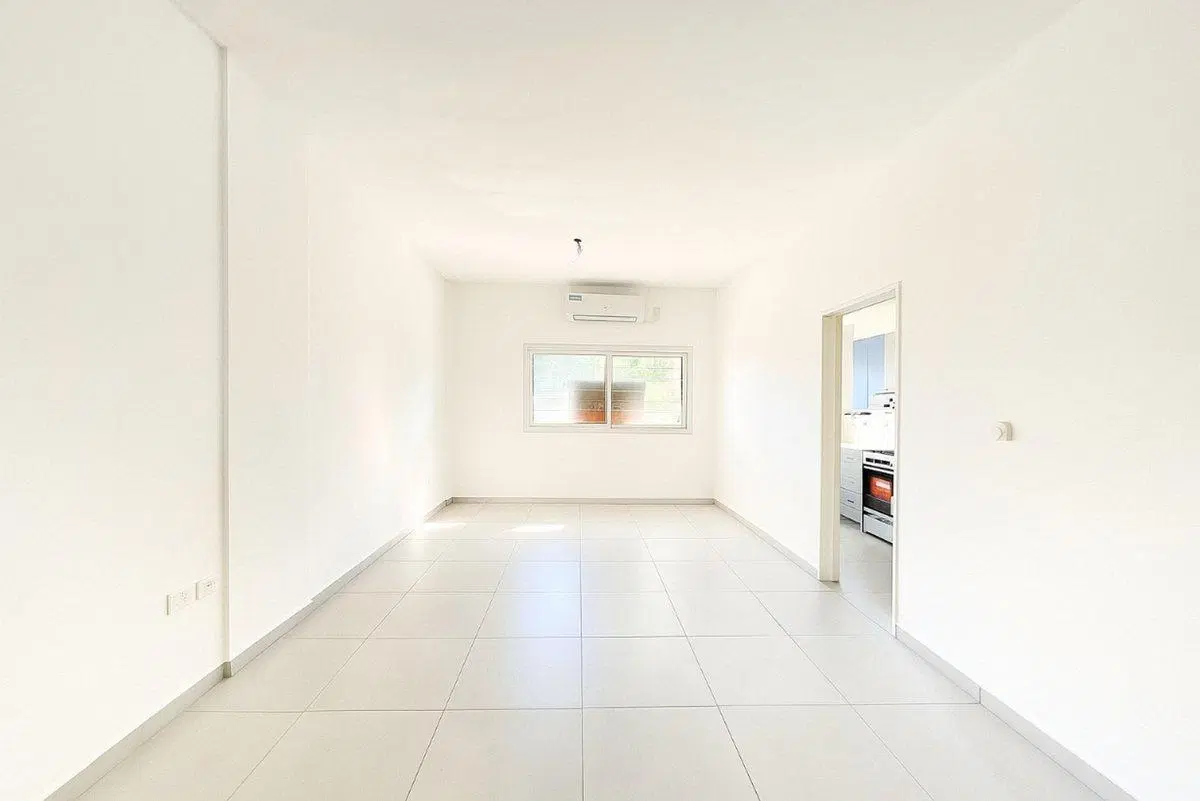 Departamento 3 ambientes en Venta Bernal c/cochera 2