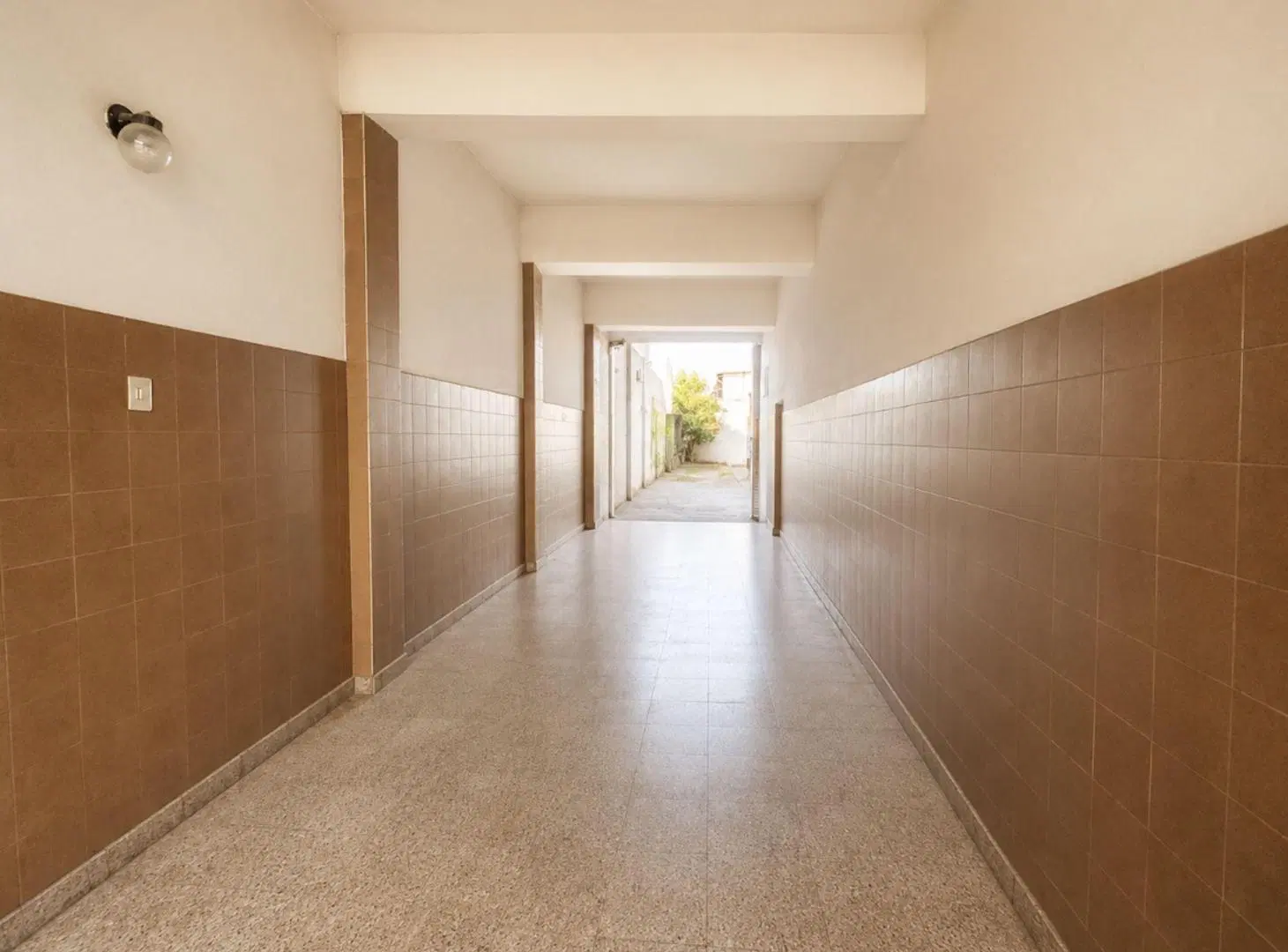 VENTA CASA 3 AMB PILETA COCHERA  LOCAL AVELLANEDA 4
