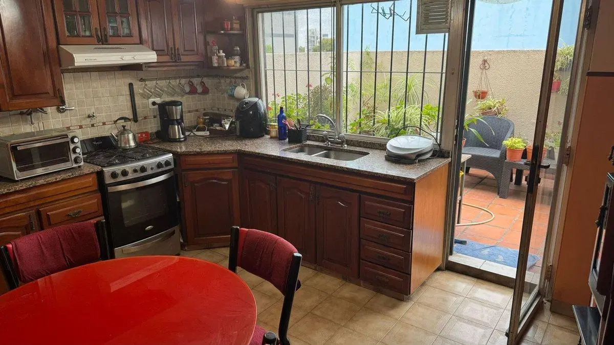 Duplex en Venta 4 Ambientes Quilmes Centro 2