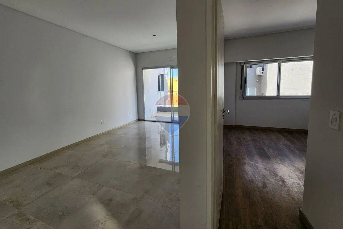 VENTA 2 AMB A ESTRENAR CON COCHERA QUILMES CENTRO 4