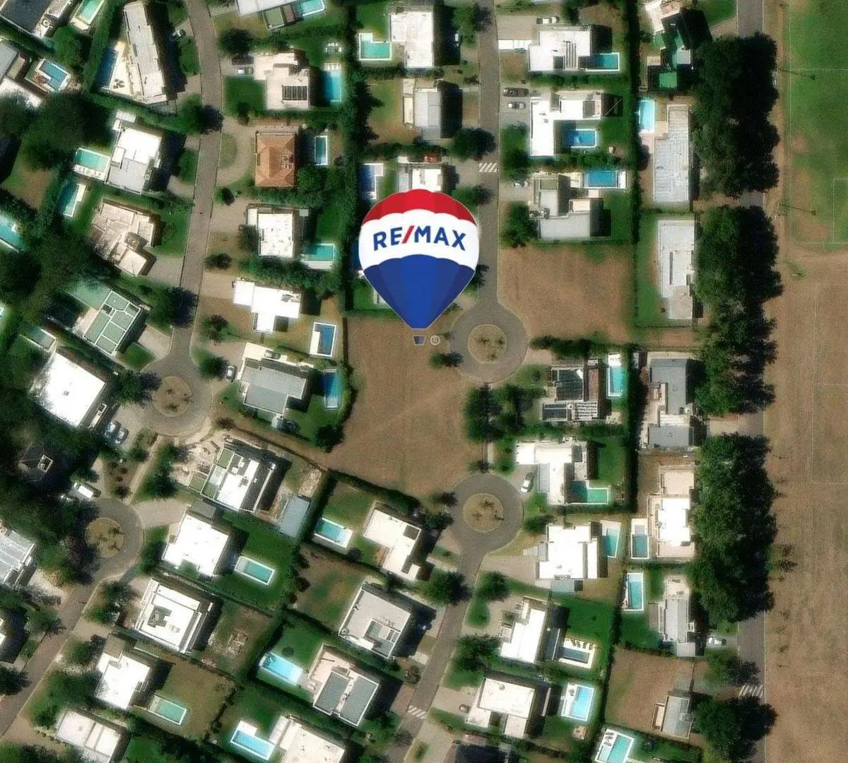 VENTA LOTE CENTRAL EN FINCAS DE HUDSON 2