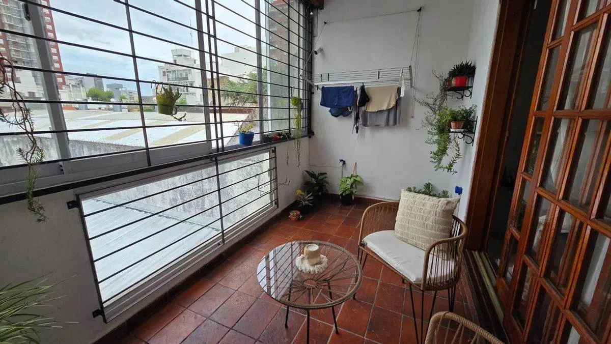 VENTA P.H. 4 AMB. WILDE CENTRO 8