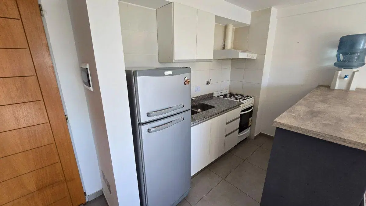 VENTA DTO. DE 2 AMB BERNAL CENTRO CON PISCINA 3