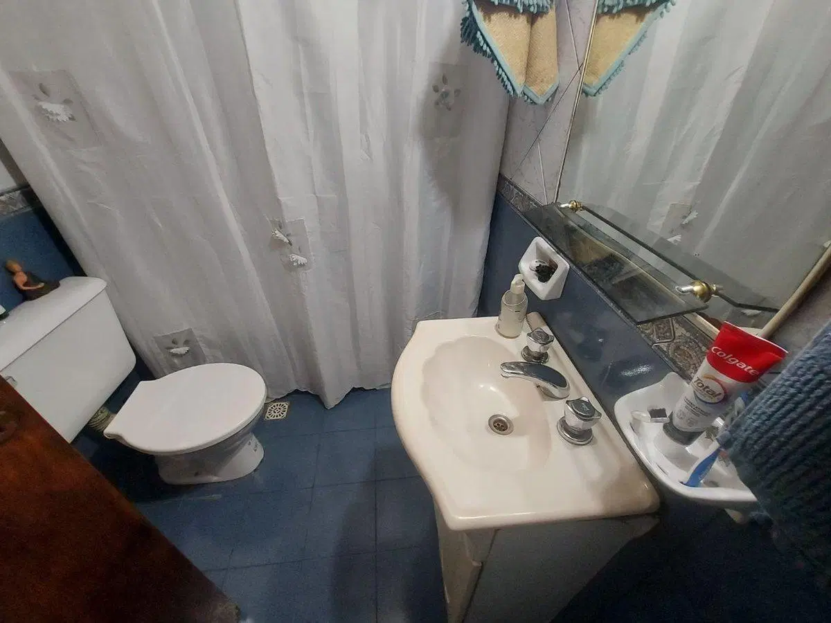 VENTA CASA 3 AMB. JARDIN COCHERA QUILMES OESTE 2