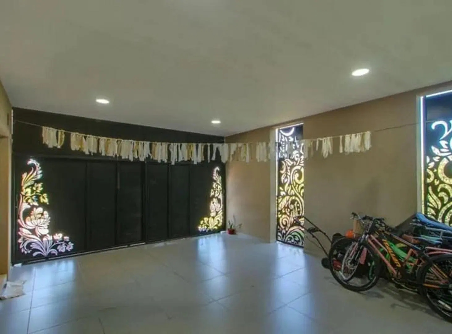 VENTA CASA 5 AMB CON PSCINA EN BARRIO ''AREA 60'' 8