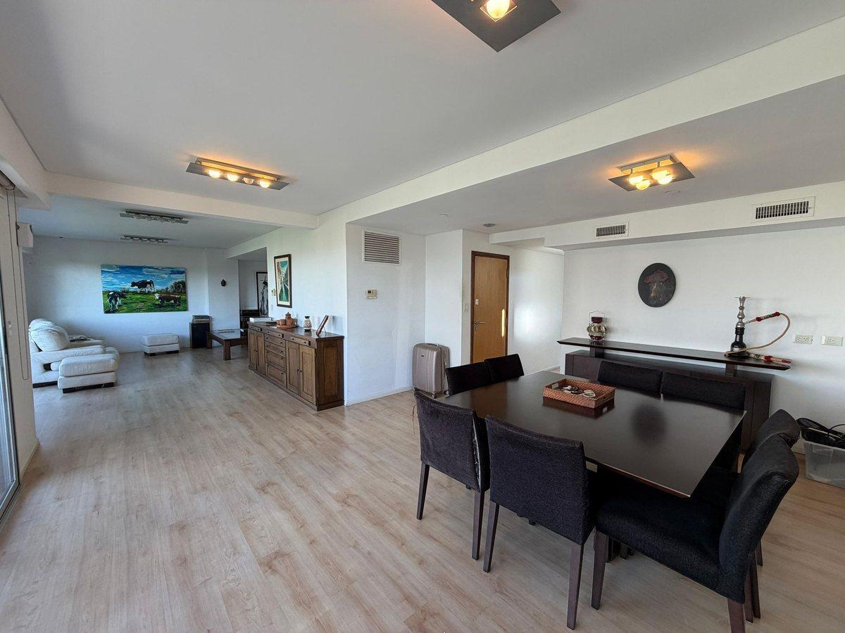 Foto de VENTA DEPTARTAMENTO 5 AMB CON COCHERAS, QUILMES, imagen 1