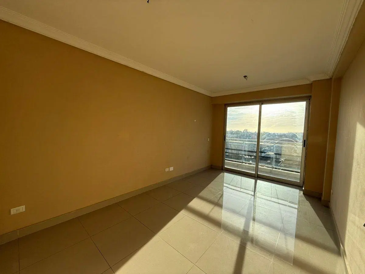 VENTA DEPARTAMENTO 2 AMBIENTES CON COCHERA 2