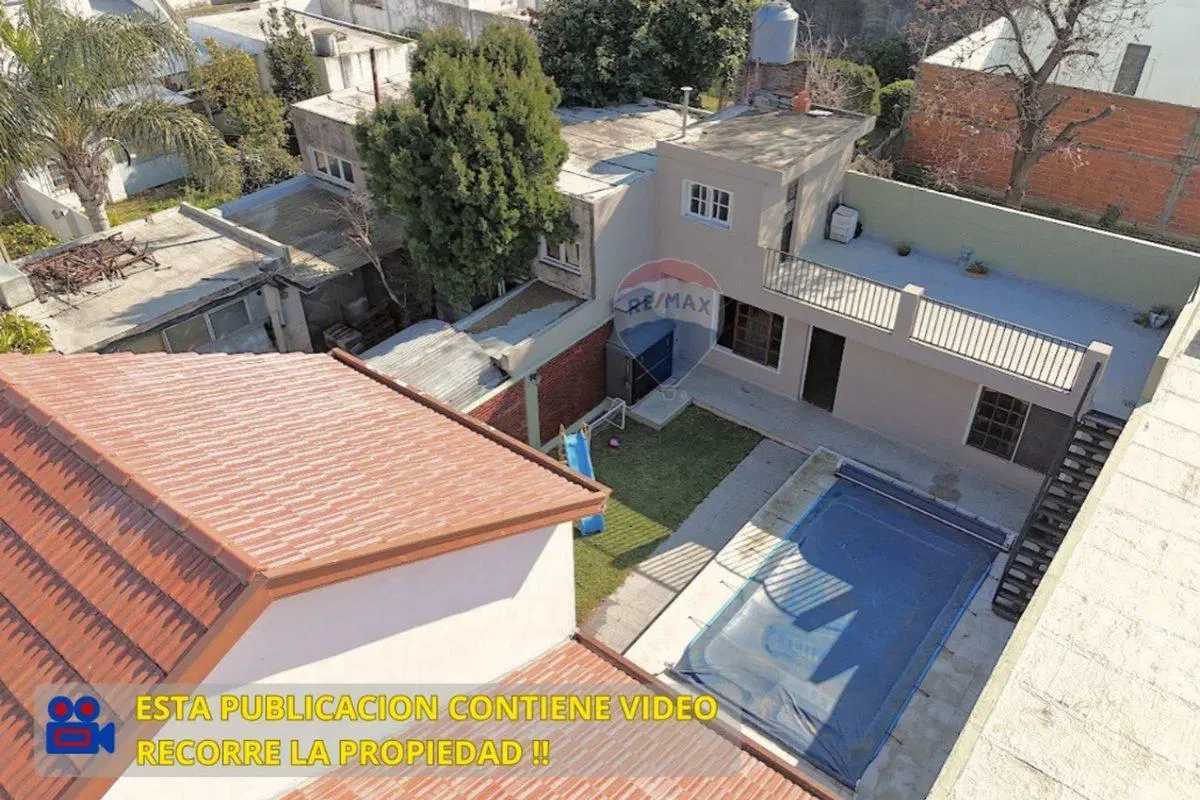 VENTA CASA 6 AMB. QUILMES QUINCHO PILETA GARAGE 3