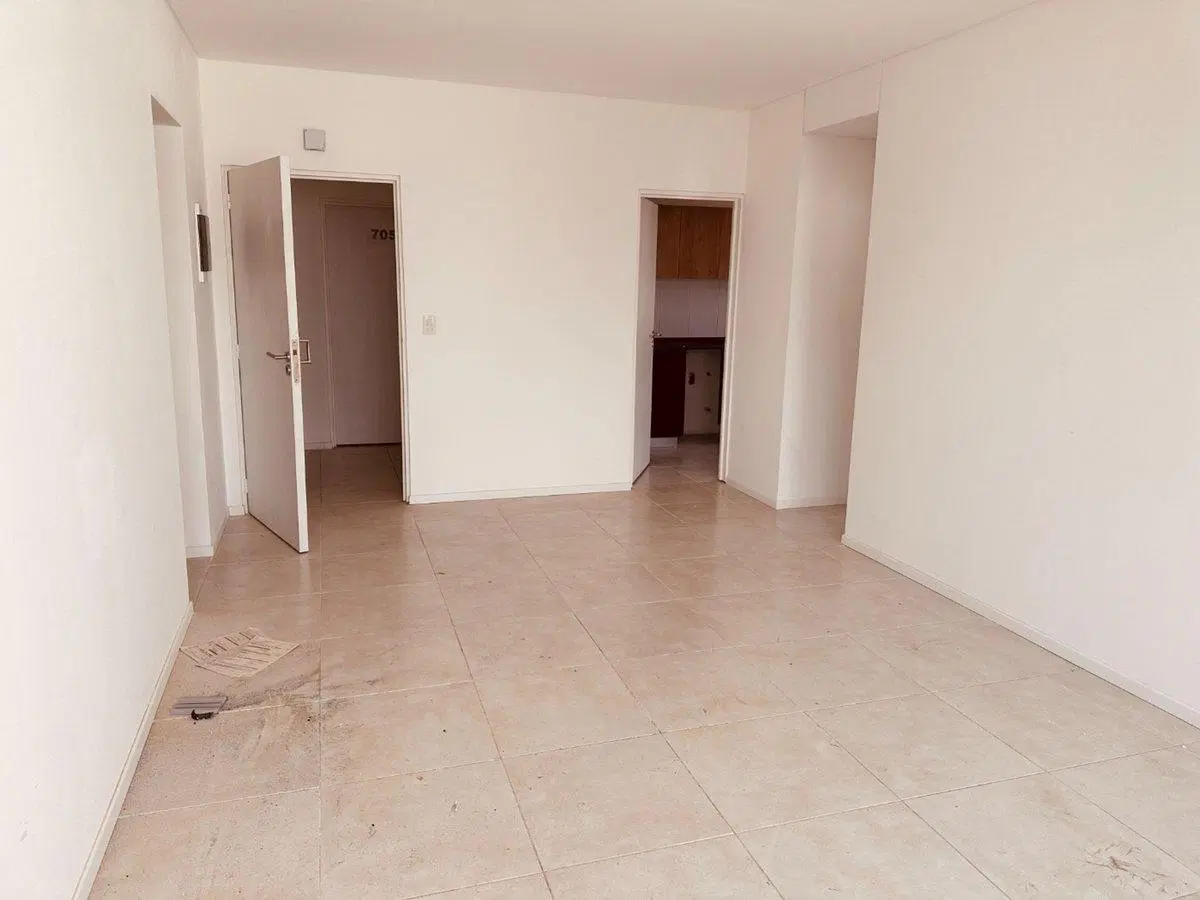 VENTA DEPTO 3 AMB 2 BAÑOS  BERNAL CTRO SEGURIDAD 4
