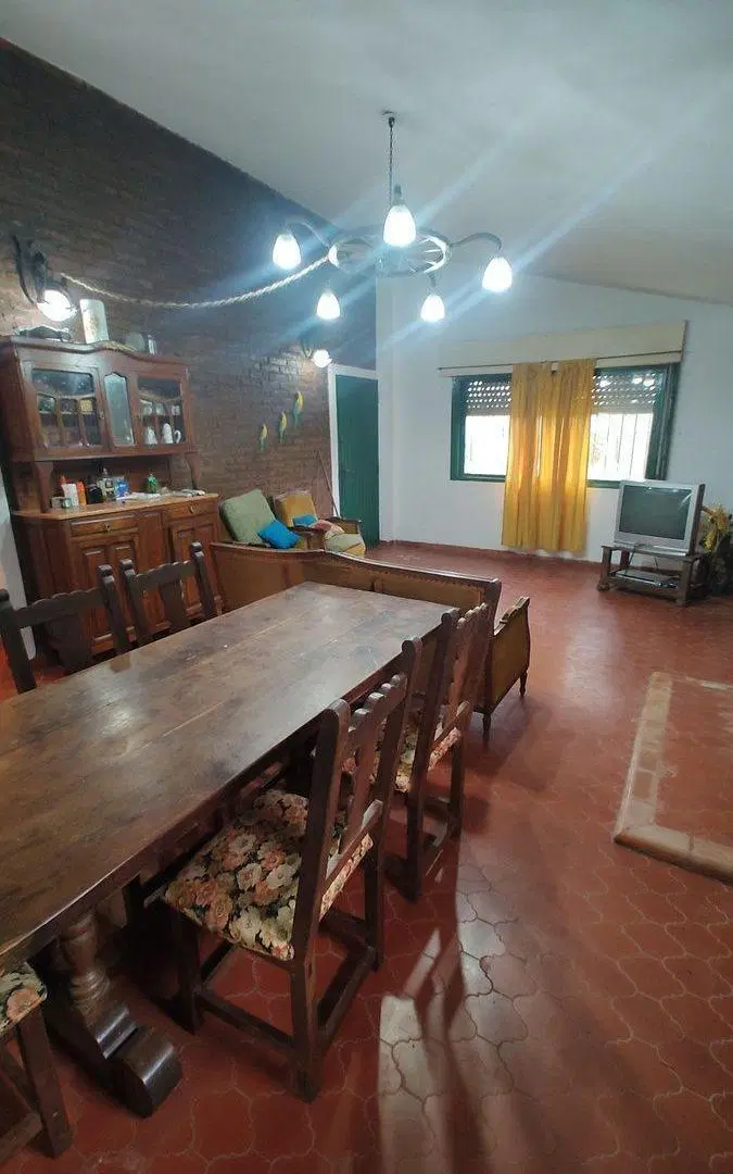 VENTA 18 TERRENOS/CASA/CABALLERIZA BRANDSEN 3