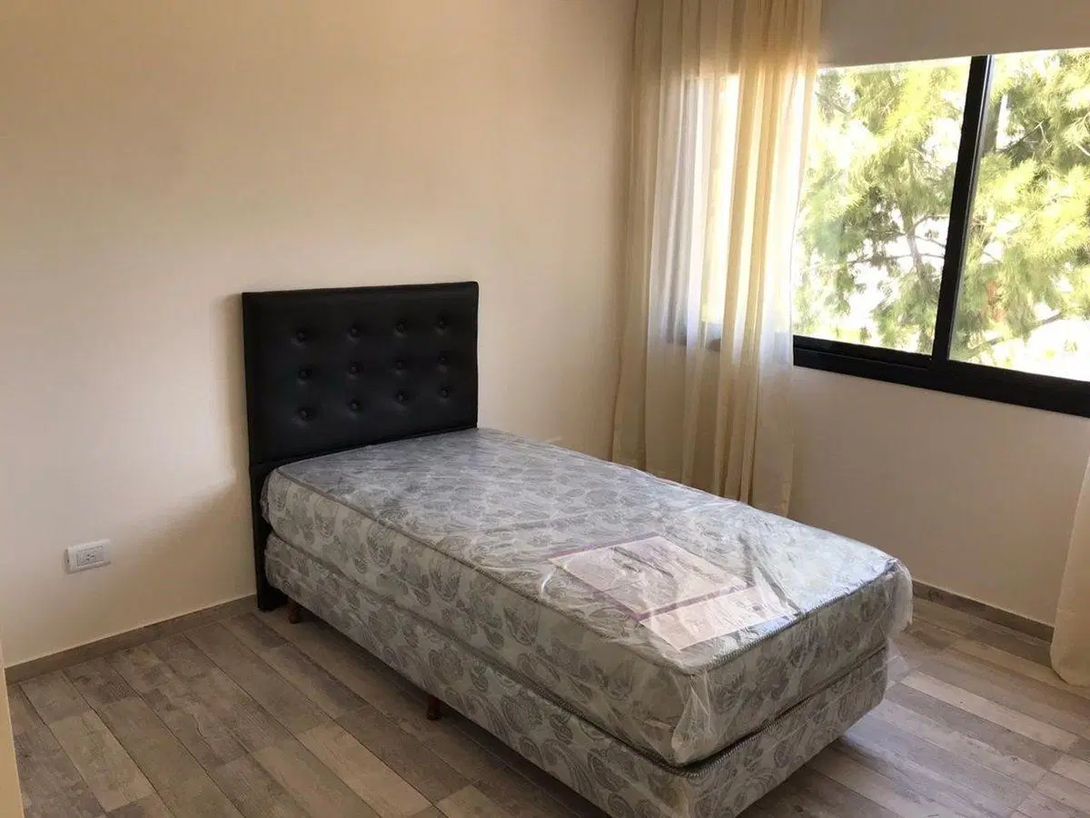 CASA ALQ "PRINCIPADO DE SAN VICENTE" 5 amb. Pileta 4