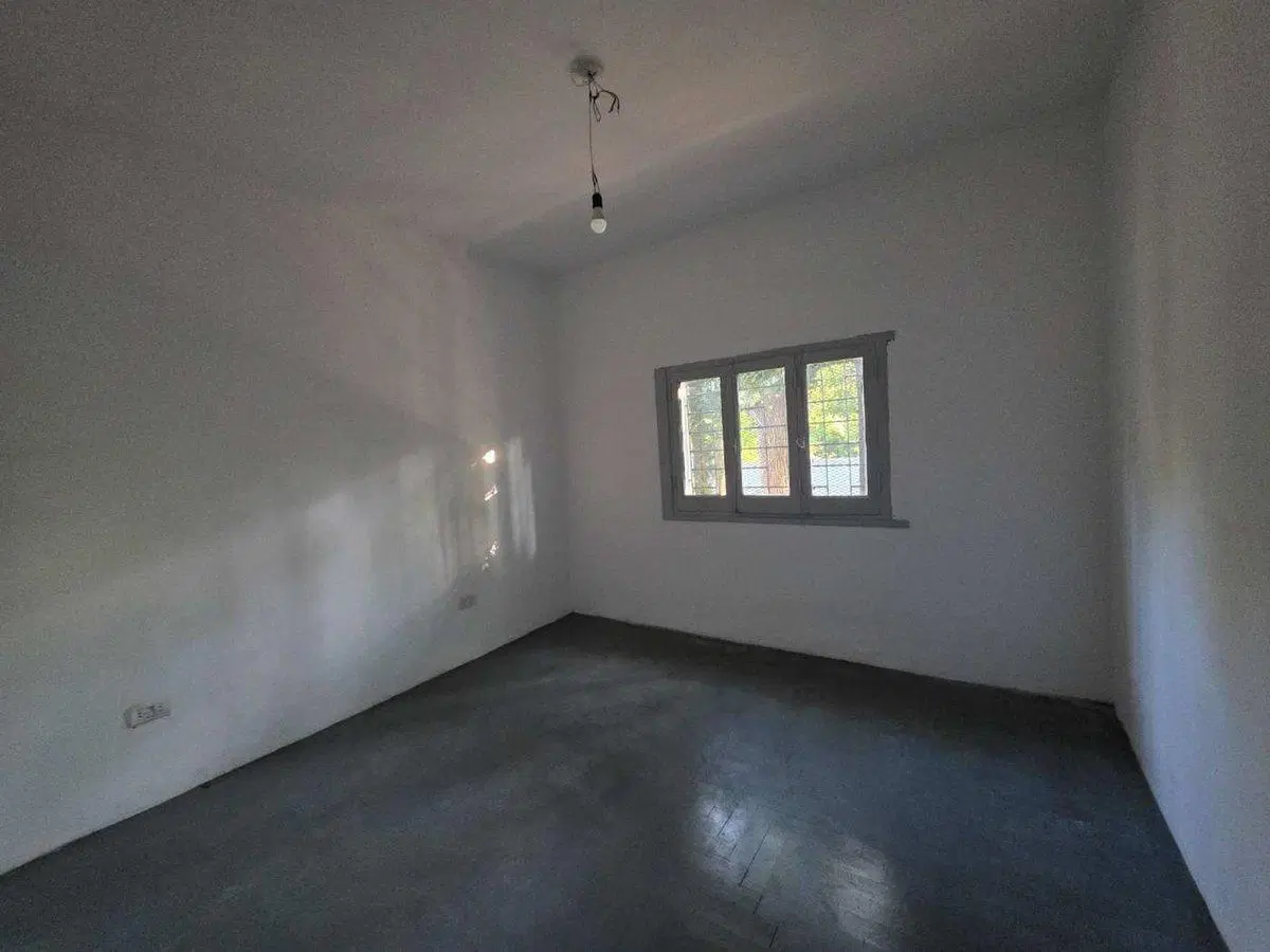 Casa tres ambientes en Quilmes Este 5