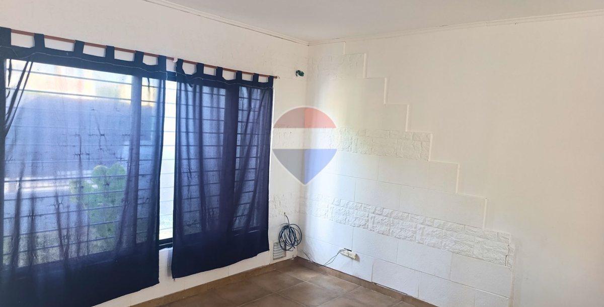 Foto de VENTA PH 3 AMB COCHERA BERAZATEGUI OE. OPORTUNIDAD, imagen 3