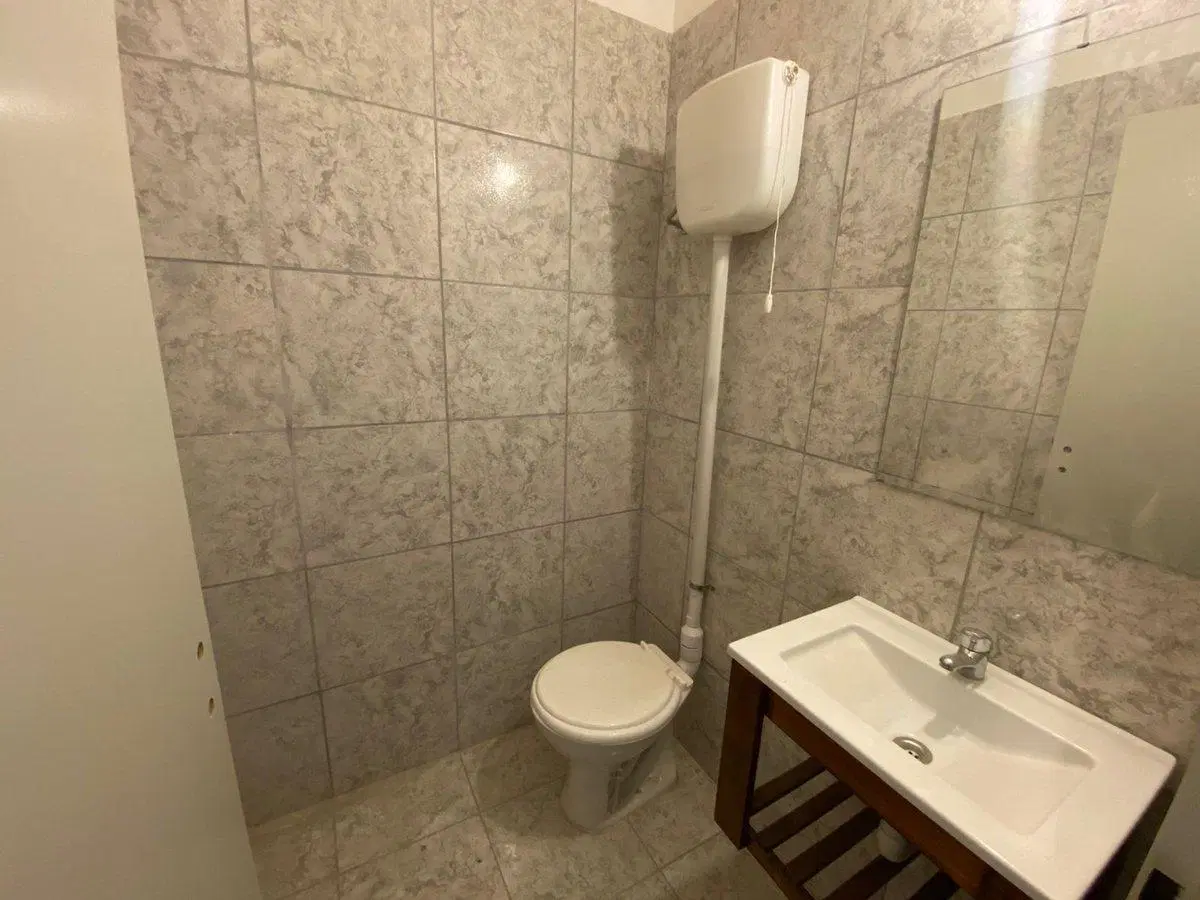 LOCAL COMERCIAL VILLA LA FLORIDA ALQUILER 2