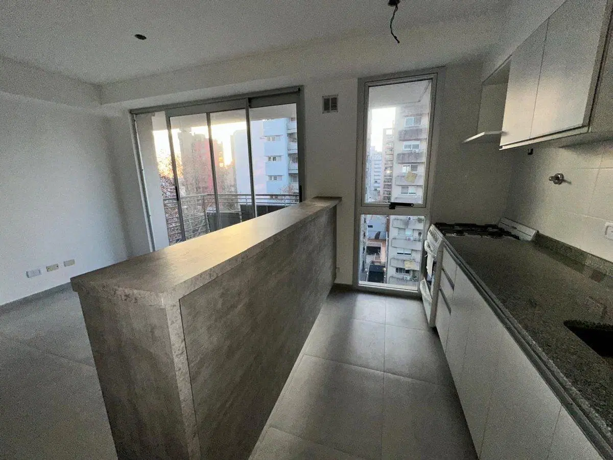 VENTA DPTO EN DUPLEX 4 AMBIENTES QUILMES CENTRO 2