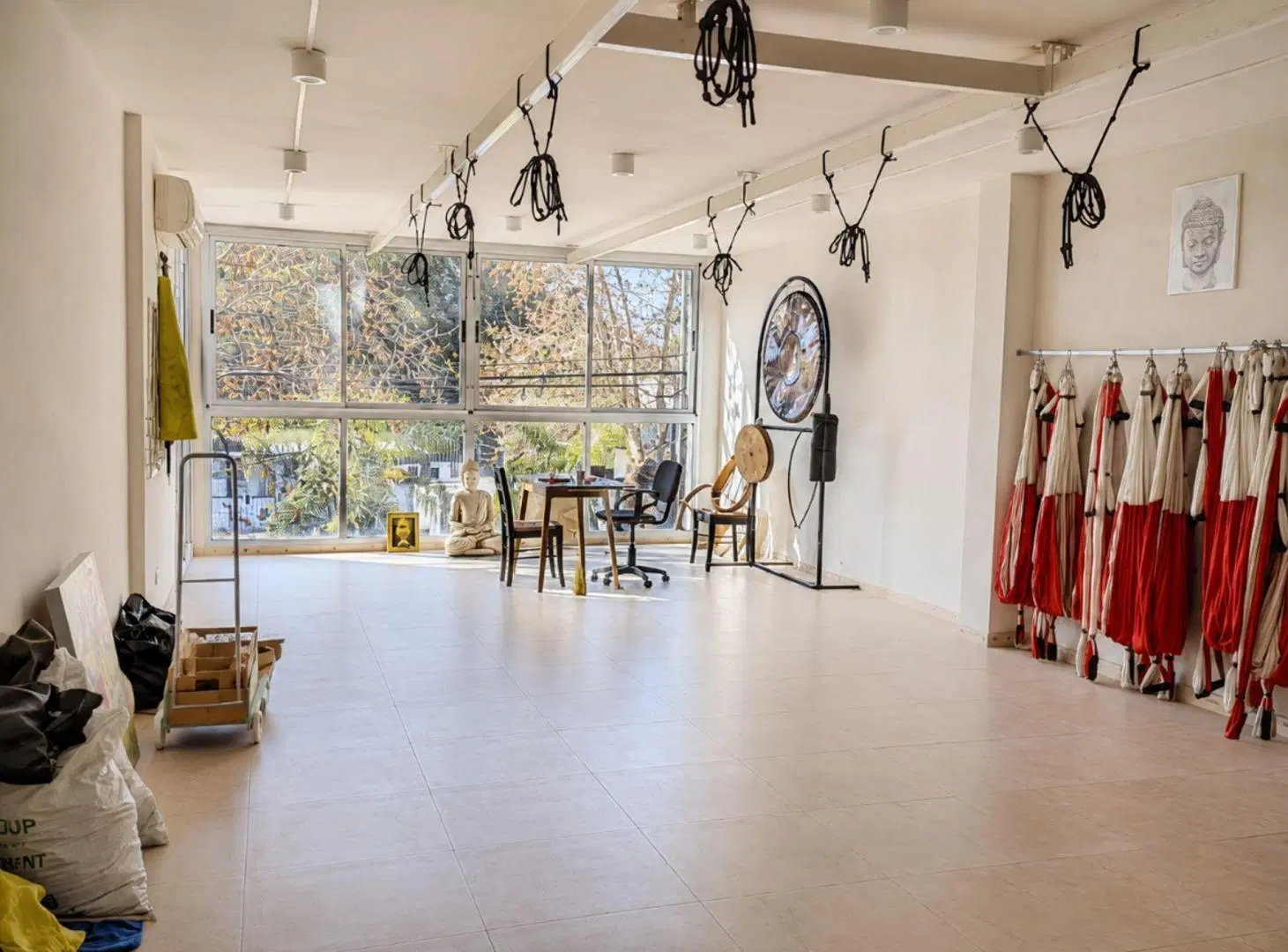 VENTA LOCAL COMERCIAL AV SAN MARTIN BERNAL CENTRO 5