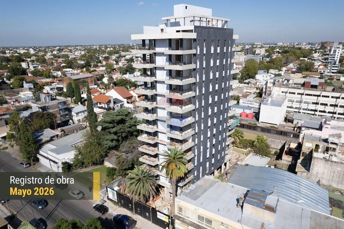 Venta Departamento 2 amb c/ cochera en Quilmes