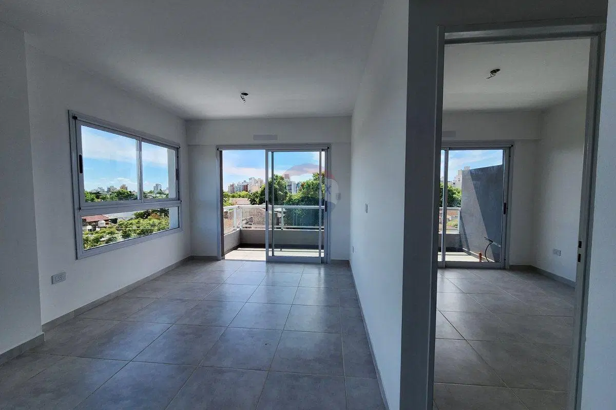 VENTA DEPTO 2 AMB C/COCHERA A ESTRENAR EN QUILMES 8