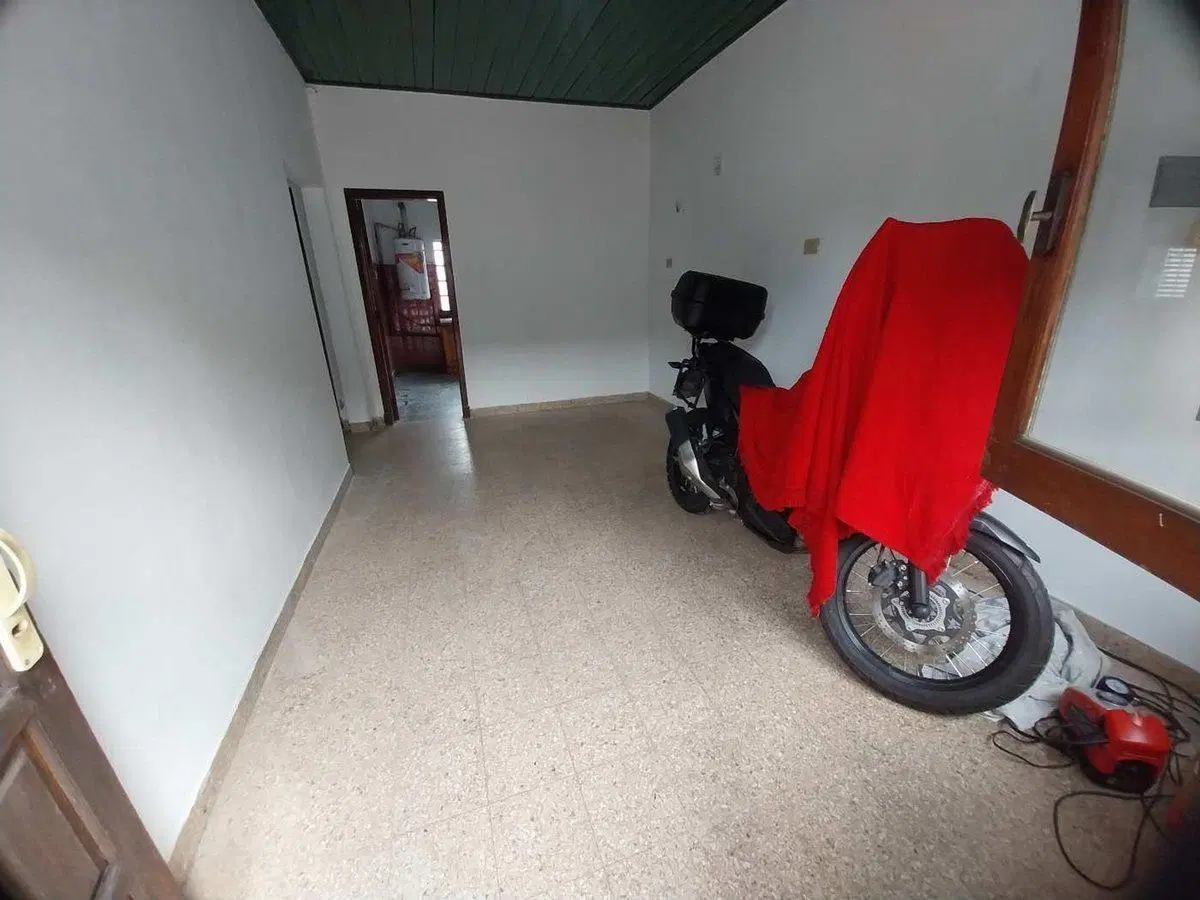 VENTA CASA 3 AMBIENTES CON PATIO - QUILMES OESTE 2