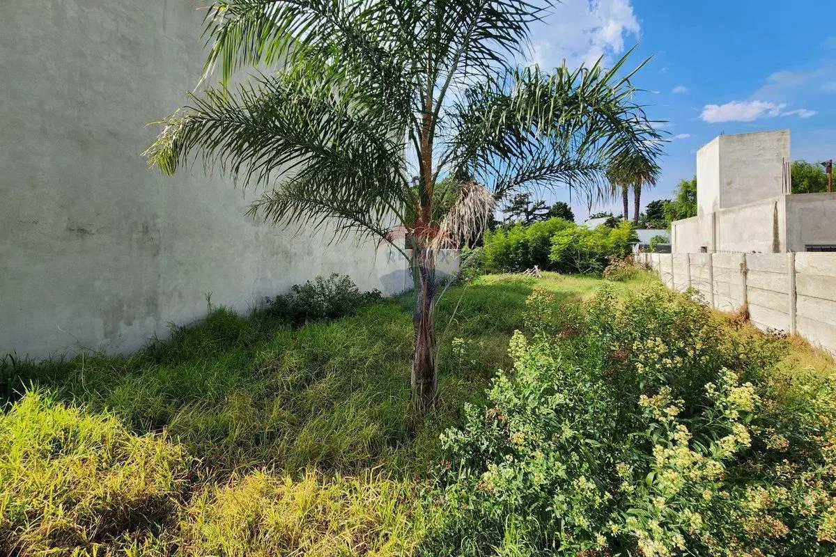 Lote en venta, en calle 150 Berazategui, de 282 m² 5
