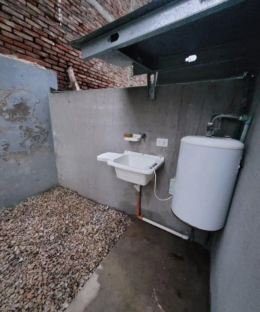VENTA DEPARTAMENTO MONOAMBIENTE - BERAZATEGUI 5