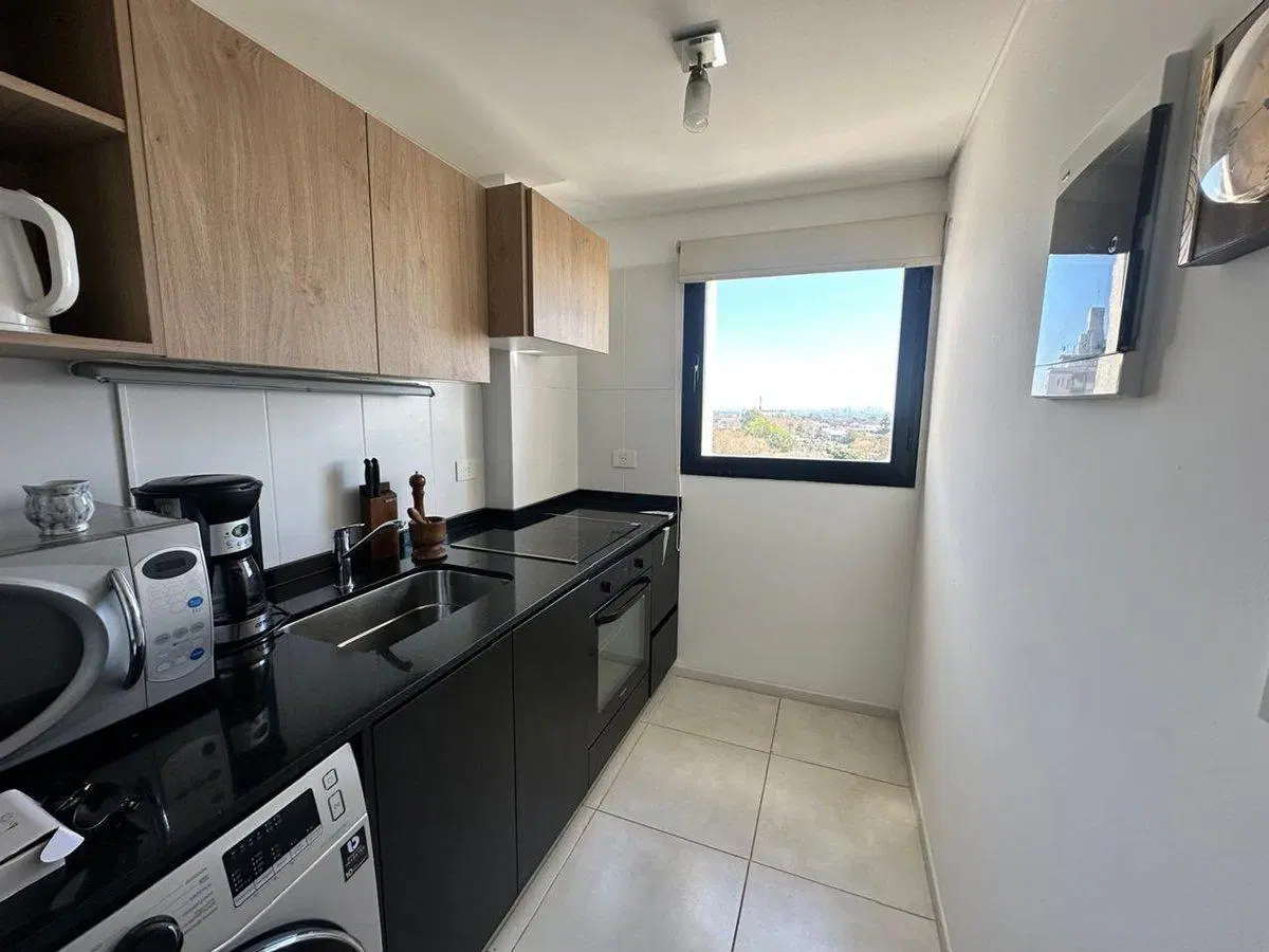VENTA DEPTO 3 AMB CON COCHERA  BERNAL CENTRO 2