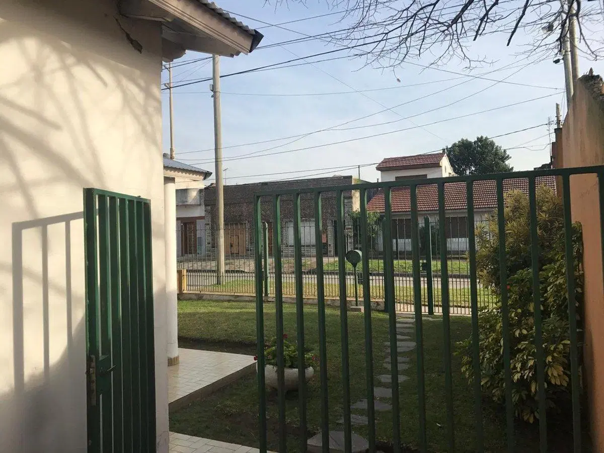 VENTA CASA 3 AMB COCINA COMEDOR JARDIN SOLANO 3