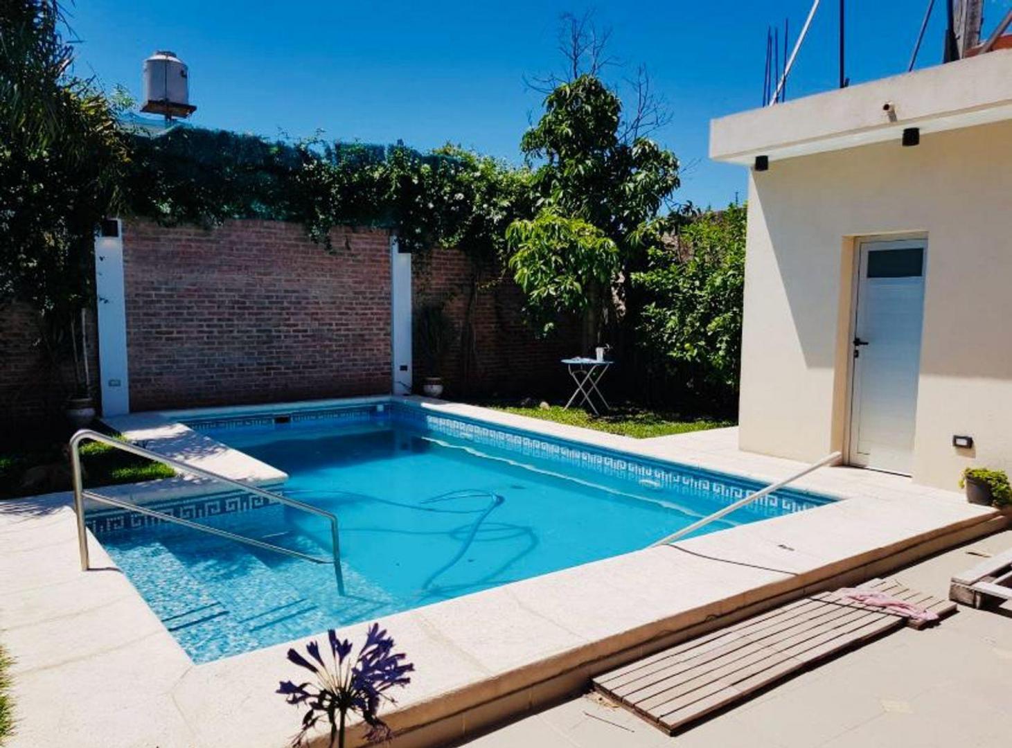 Foto de Casa 2 Plantas 4 Amb C/ Pileta Climatiz EZPELETA, imagen 5